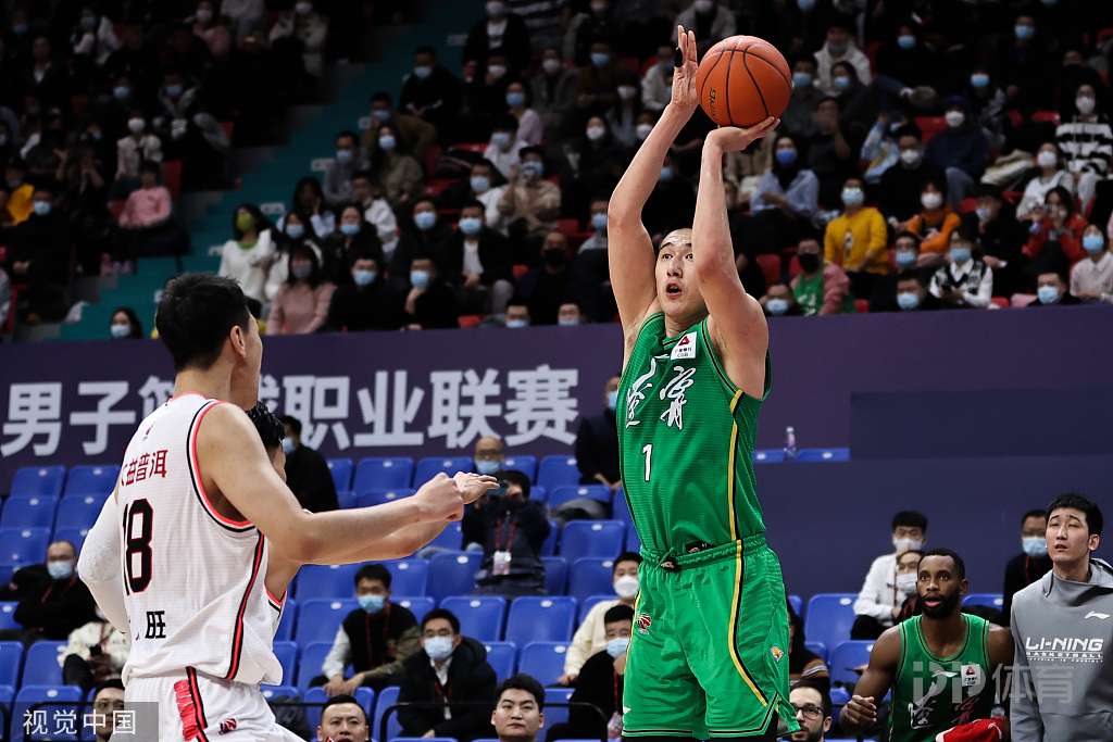 CBA广东辽宁直播视频(CBA-辽宁双杀广东豪取8连胜 付豪38 12张镇麟20 8)