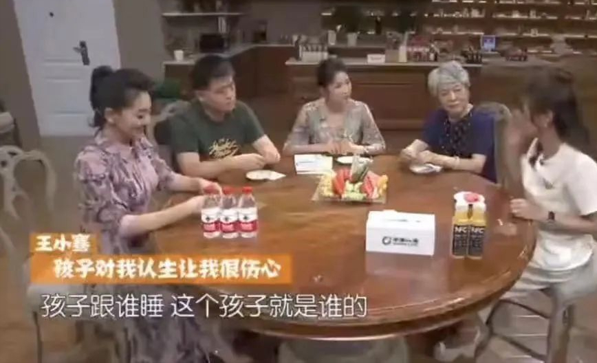 孩子从小和谁睡，就和谁亲？错过依恋黄金期，再补救也来不及