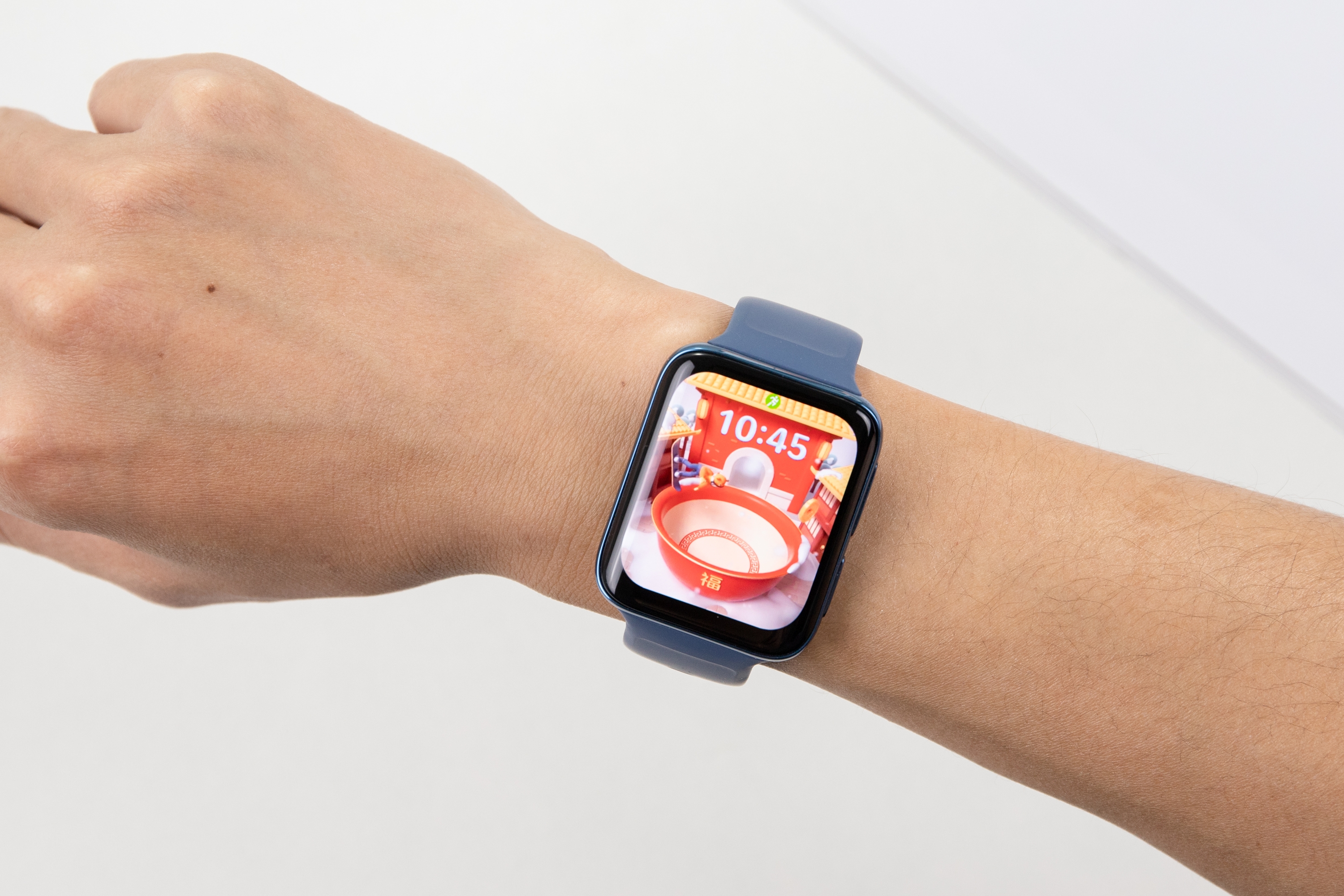 张嘉豪同款智能运动装备！OPPO Watch 2带来可视化滑雪数据