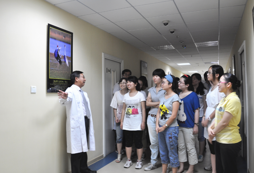 医学类院校排名重新洗牌，“四大天王”被打破，湘雅意外跌出前10