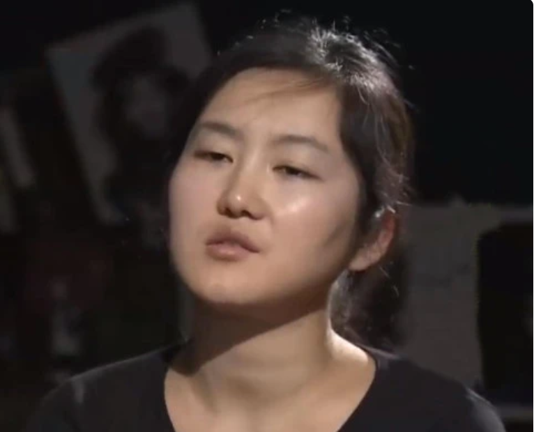 8年前，这个中国姑娘去韩国整容后，她的人生差点被毁掉