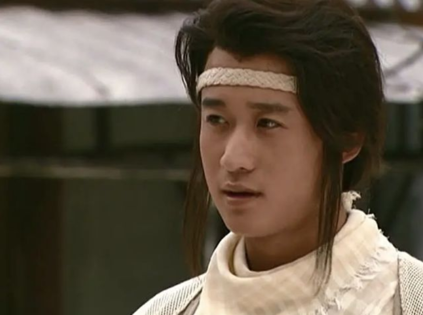 冯小刚遭人陷害，蔡国庆立过3次三等功，军旅男星为何如此优秀？