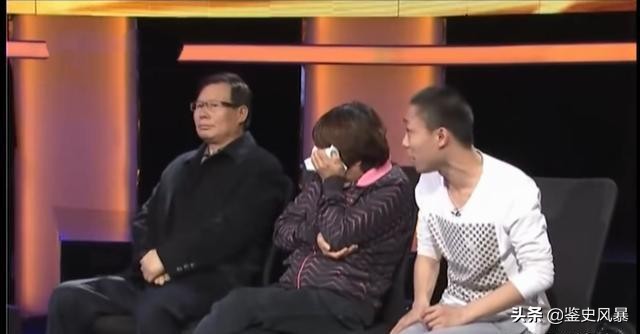 侄子由大姑抚养20年,长大向姑父母索要安置房,大姑：你爸有三套房