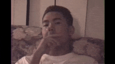 19岁不听话，22岁骨病，24岁含笑离世，才华横溢曾打败周杰伦