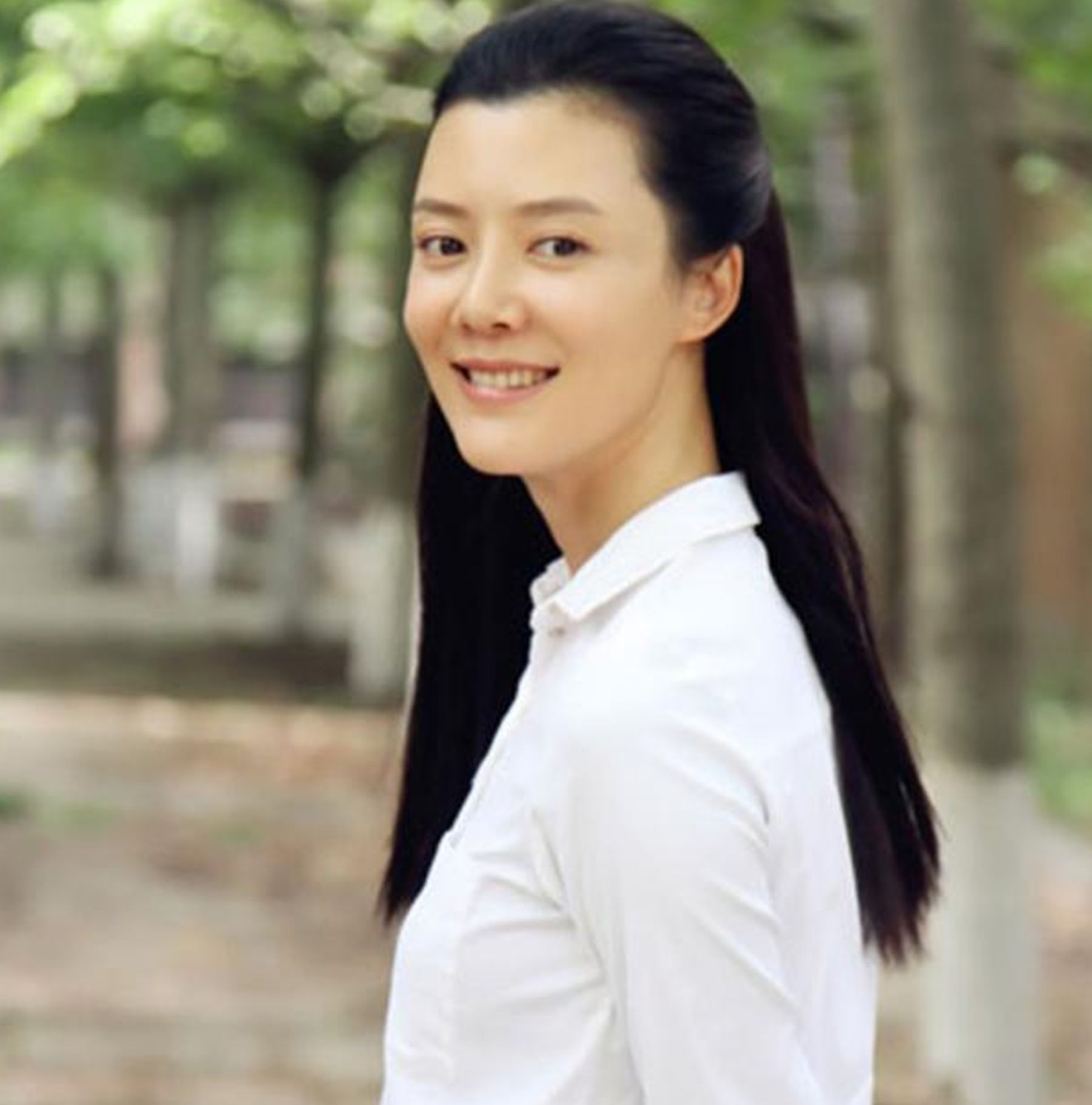 “离婚后至今单身”的9位女星，有人皈依佛门，有人依旧渴望爱情