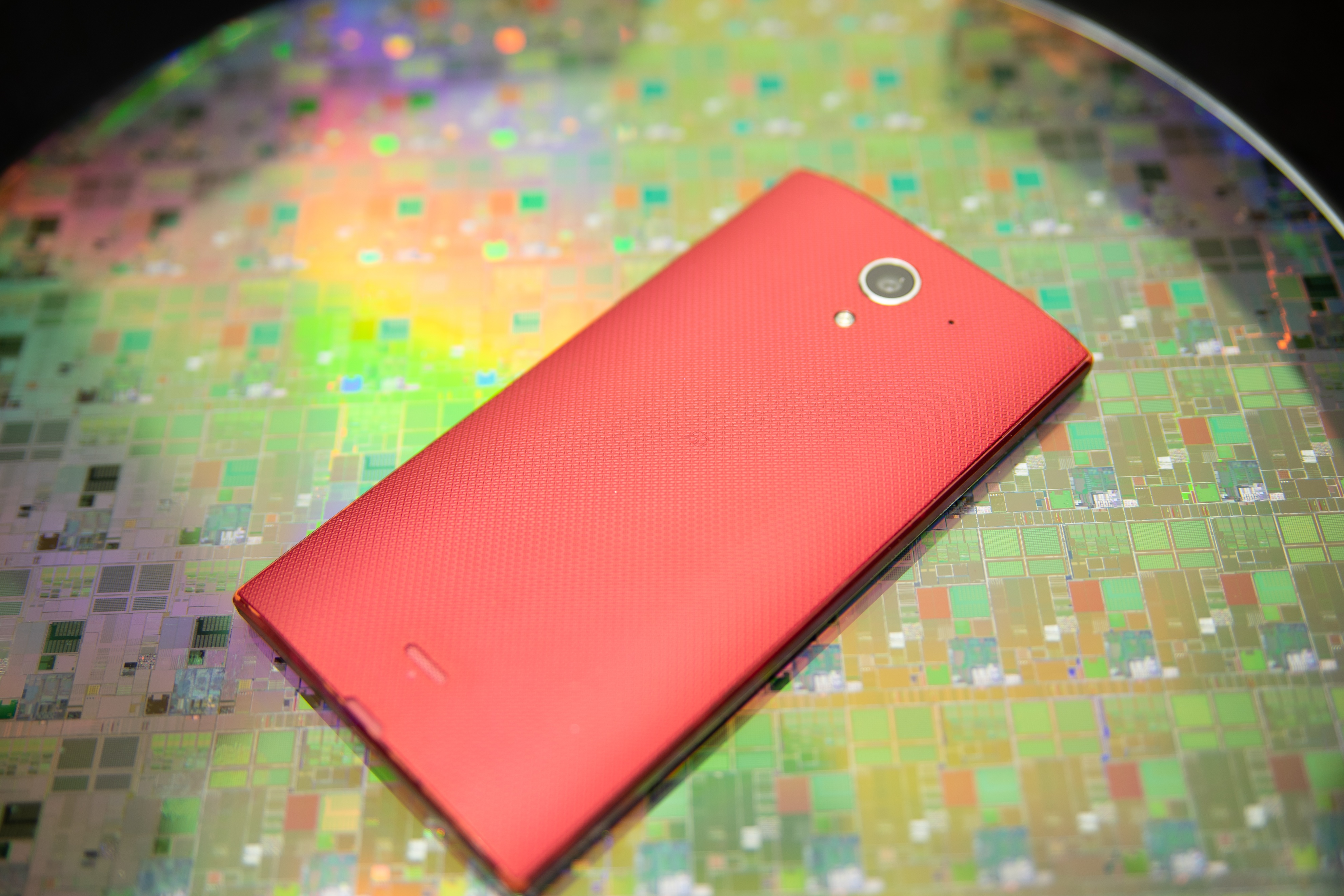 全面屏鼻祖-夏普402sh(外观与屏幕)