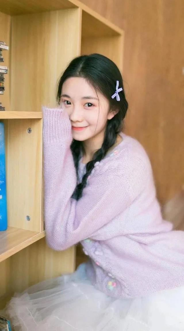 00后“谋女郎”刘浩存：小心思充满文艺，只是一个快乐的小仙女