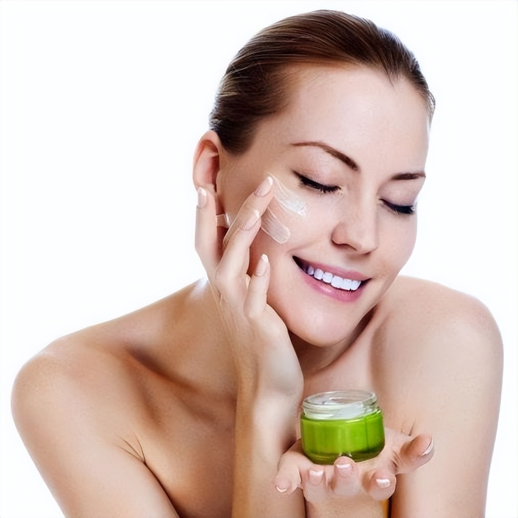 皮肤缺水怎么办?这6个补水技巧教你改变