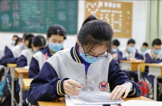 高三生们得注意，2022年高考难度或“加码”，做好准备才能拿高分
