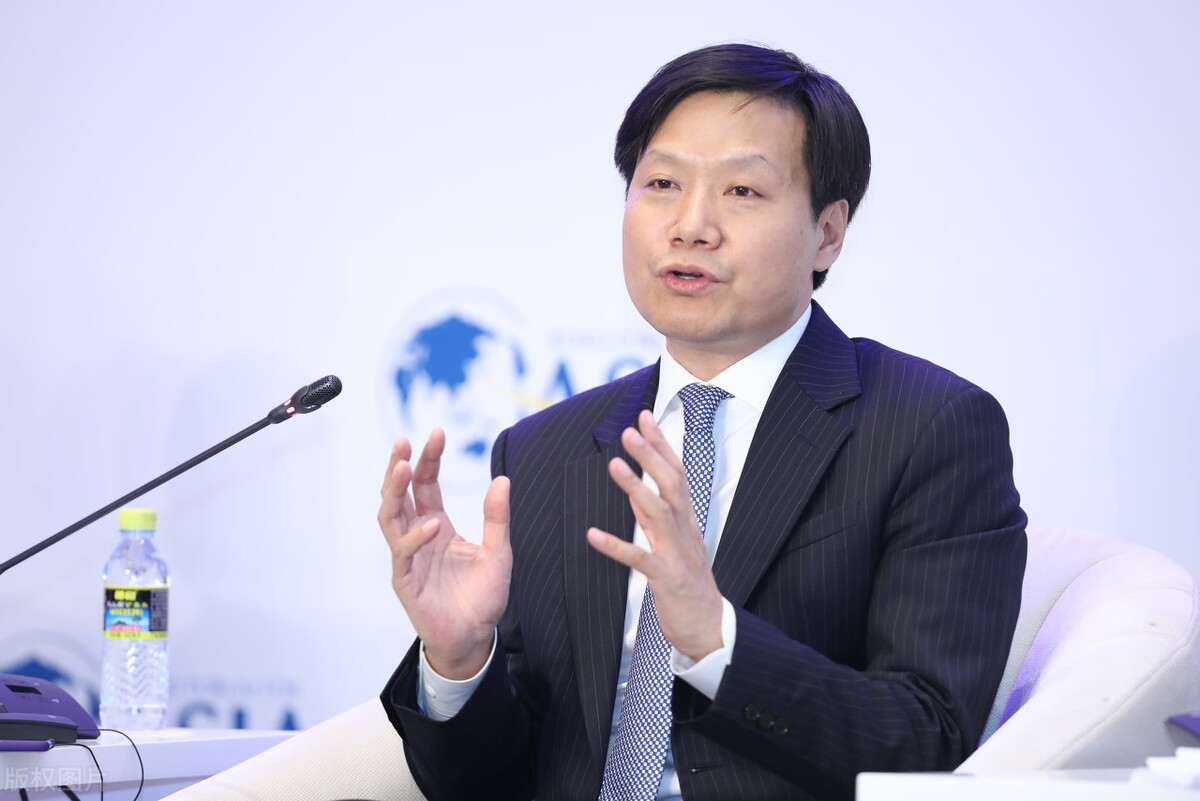 为自家产品代言的5位老板，有人身价上千亿