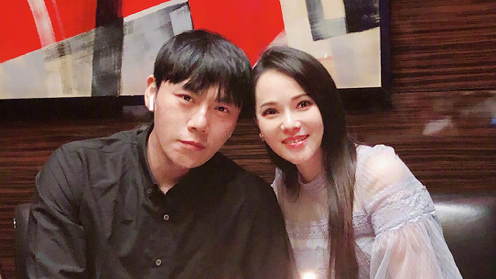 秦昊为了和伊能静结婚,几乎天天都给家人打电话说,这才说服.