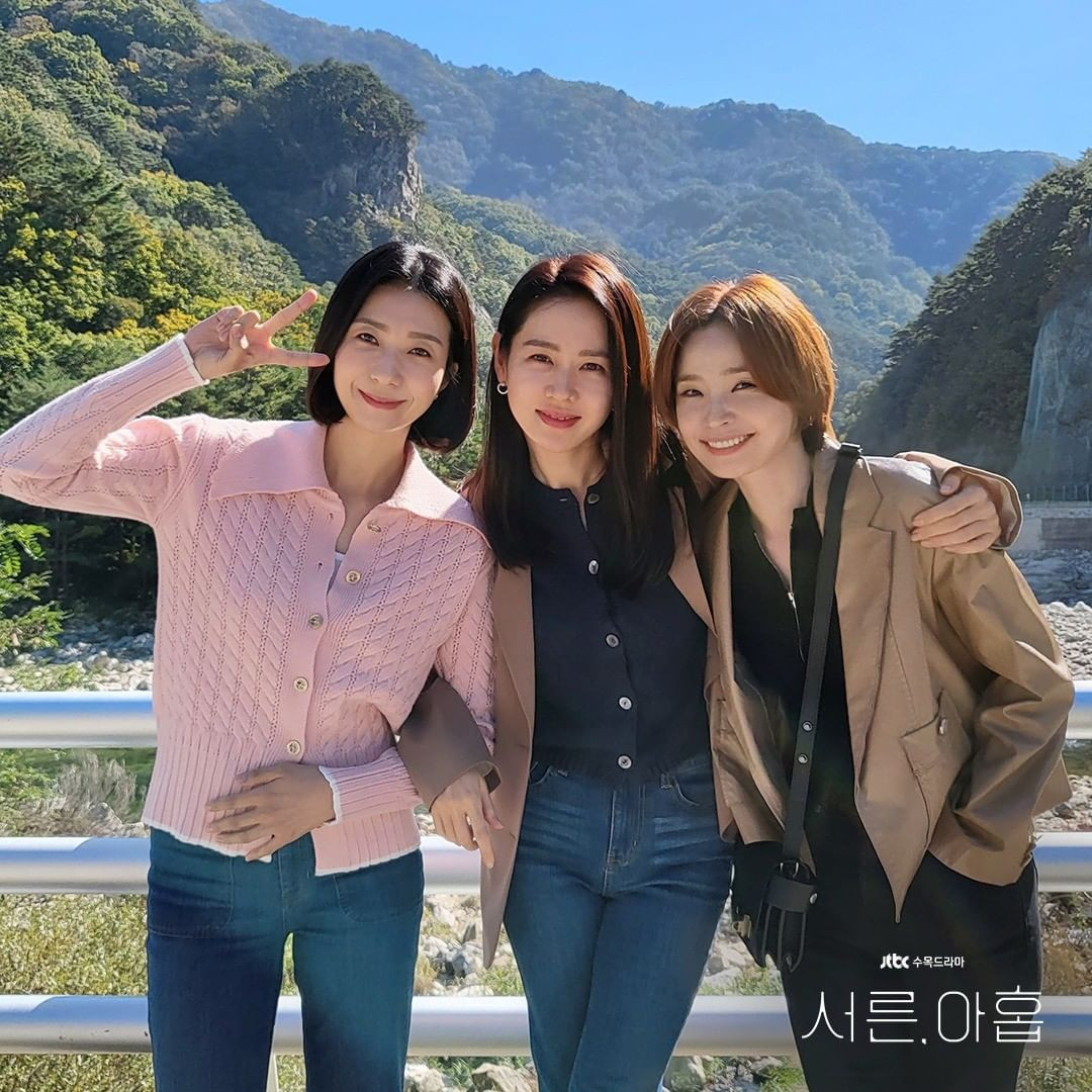 2022上半年播放量最多韩剧出炉！《军检察官多伯曼》成黑马