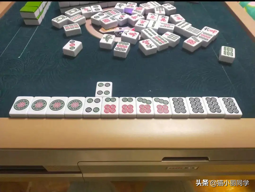 神回复：下次再听到钱难挣、屎难吃，就知道怎么回复了