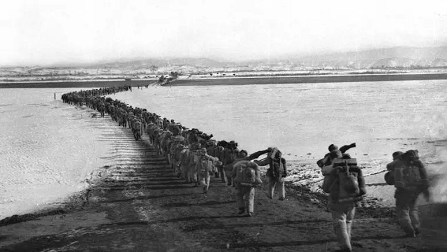 葡萄牙对朝鲜(1952年葡萄牙在挑起冲突，解放军用6天便打服对方，获赔4.4亿)