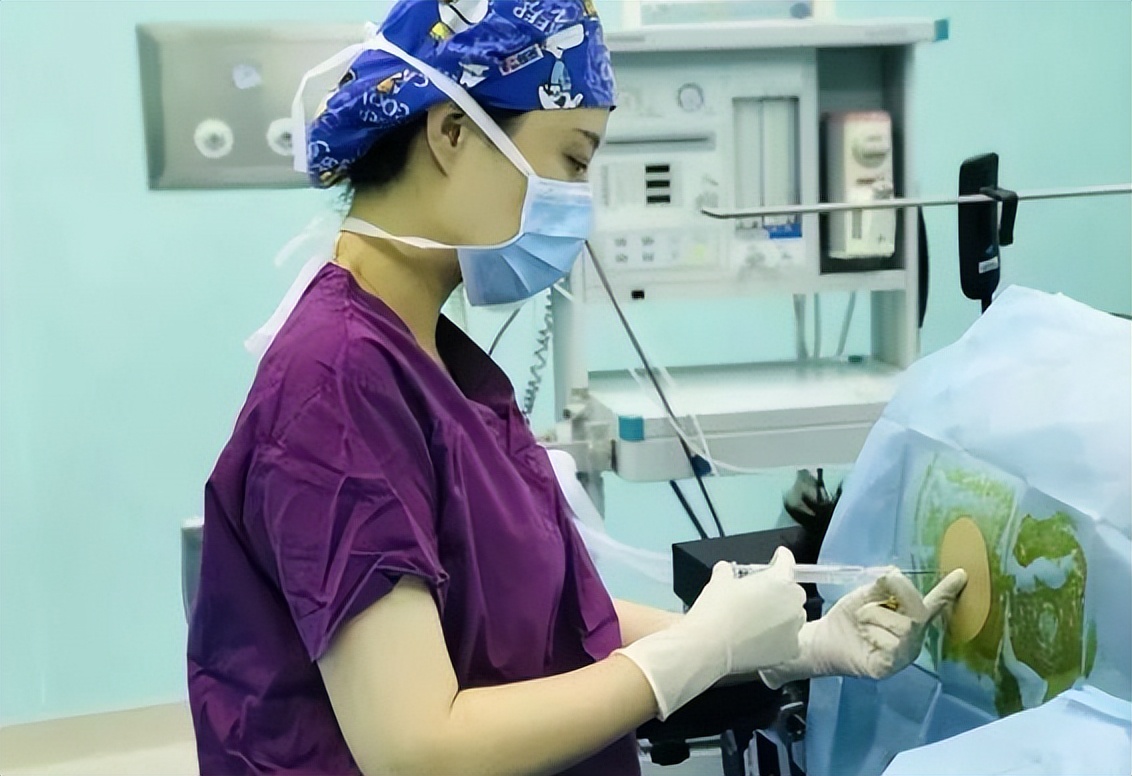 医学专业“受欢迎度”排名，口腔医学热度上升，榜首成为考生新宠