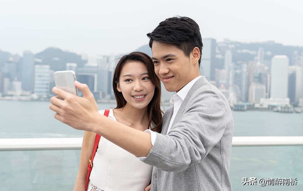 然后和对方谈一场浪漫的恋爱,可是要想达成这个目标,男人就必须要掌握