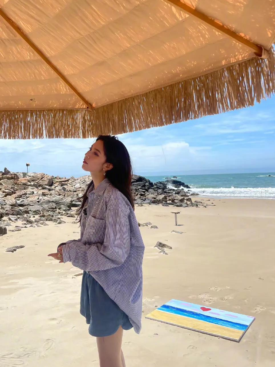 宋妍霏近期穿搭