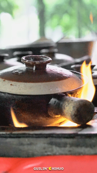 被无数老桂林封神的砂锅饭，30年了，你吃过吗？