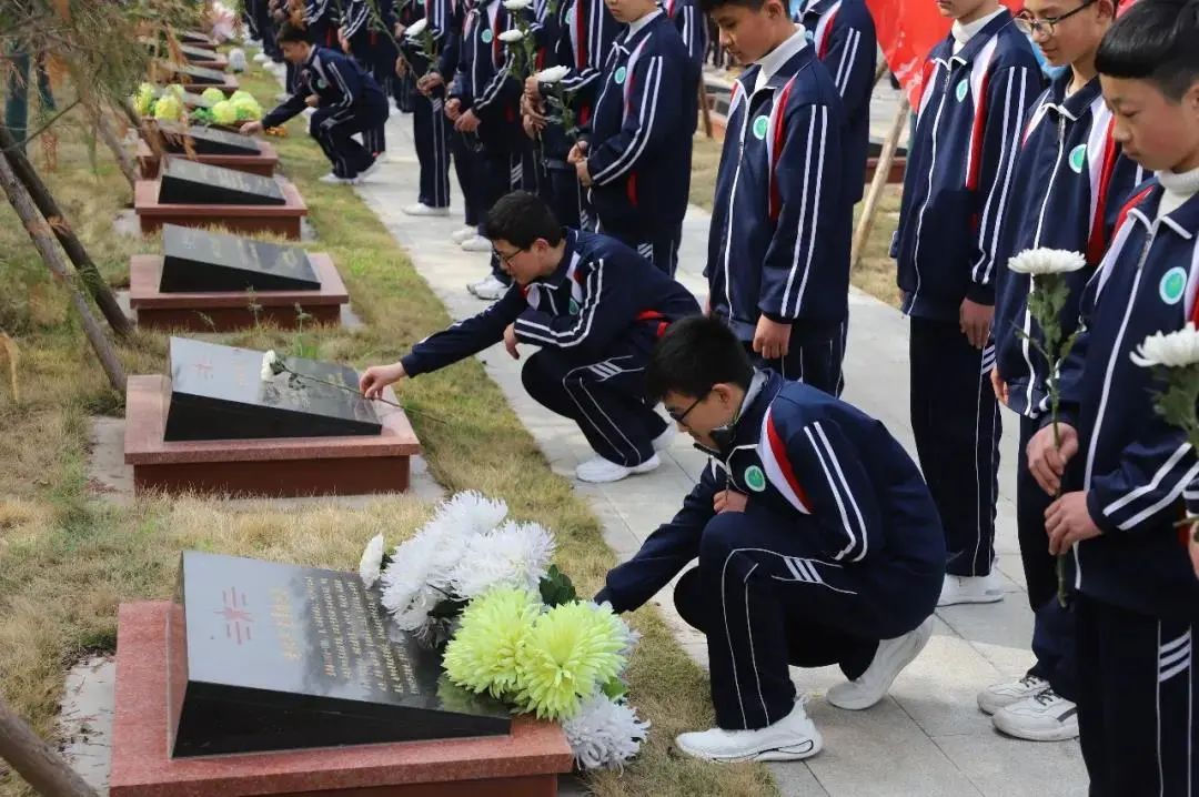 ��������Э��ϯ�Ÿ���һ�е���ʮһѧУ����Ԥ��δ�����˷��﹤��