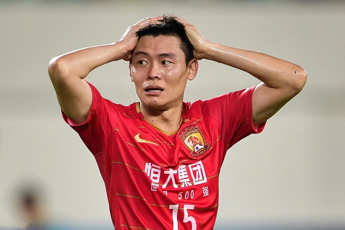 中超外援转会费排行榜（中超本土球员转会费排行榜：三人身价破亿，河北华夏幸福五将入围）