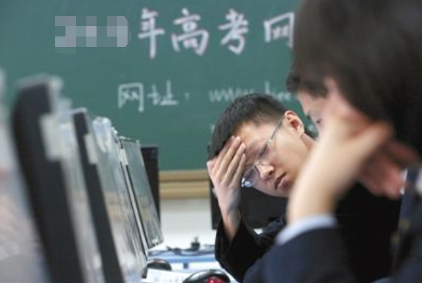 大学生专业“赚钱能力”排名，软件工程月入过万，数学仅排第九