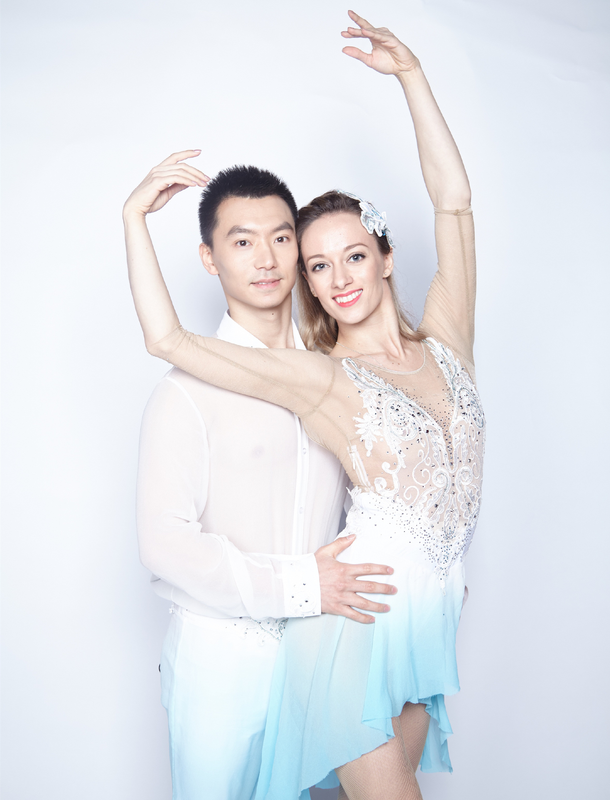 9年前，成都“杂技王子”娶俄罗斯“芭蕾公主”，如今怎么样了？