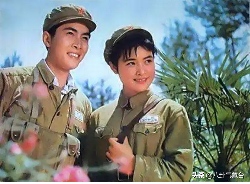 “气质美人”肖雄，将一生奉献给演艺事业，单身30年不后悔