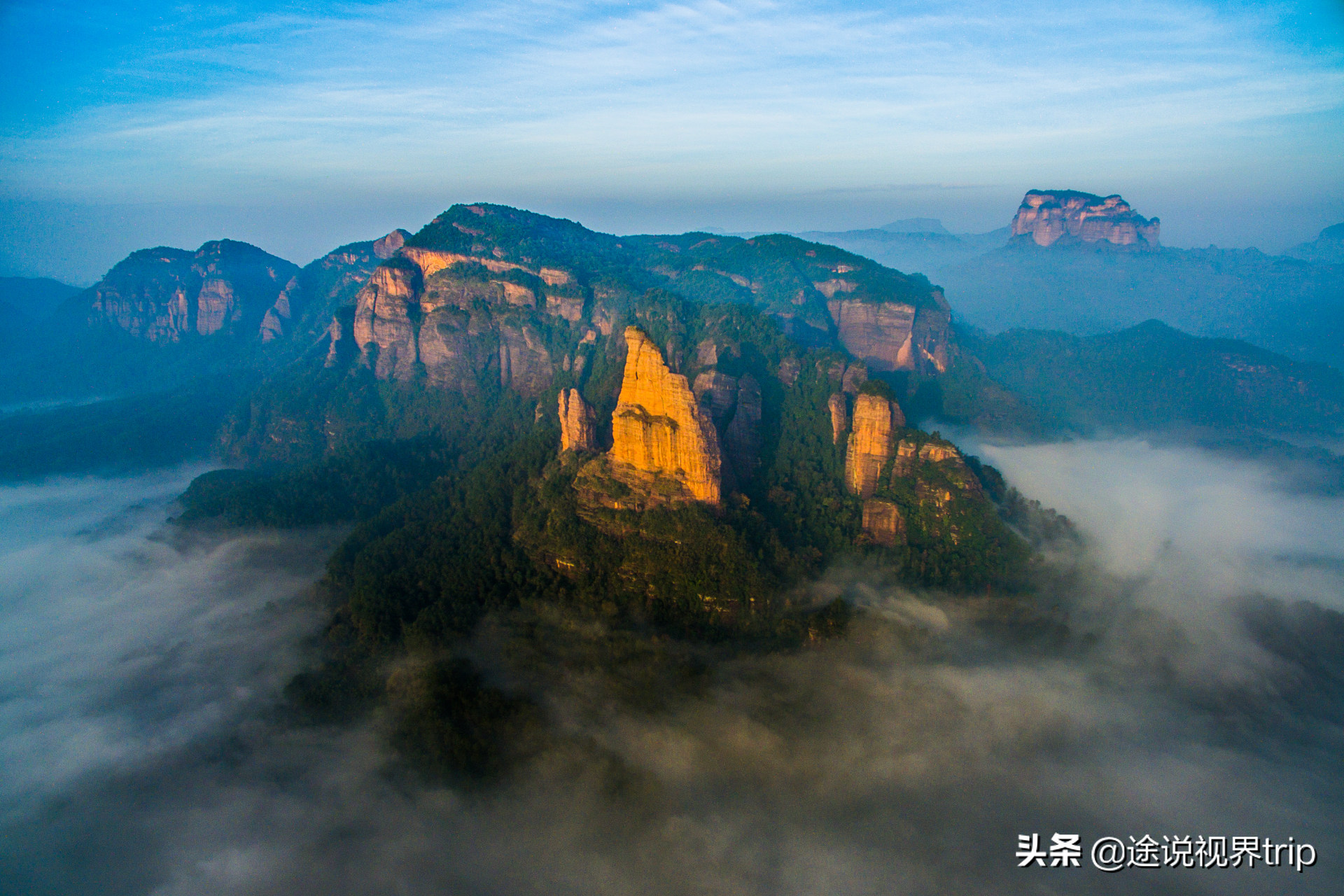 中国10个最美地貌奇观，大自然的鬼斧神工之作，实在令人震撼惊叹