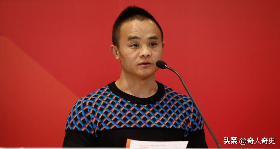 2012年，1米55中国矿工成为世界拳王，娶了以兄妹相称的美女主播