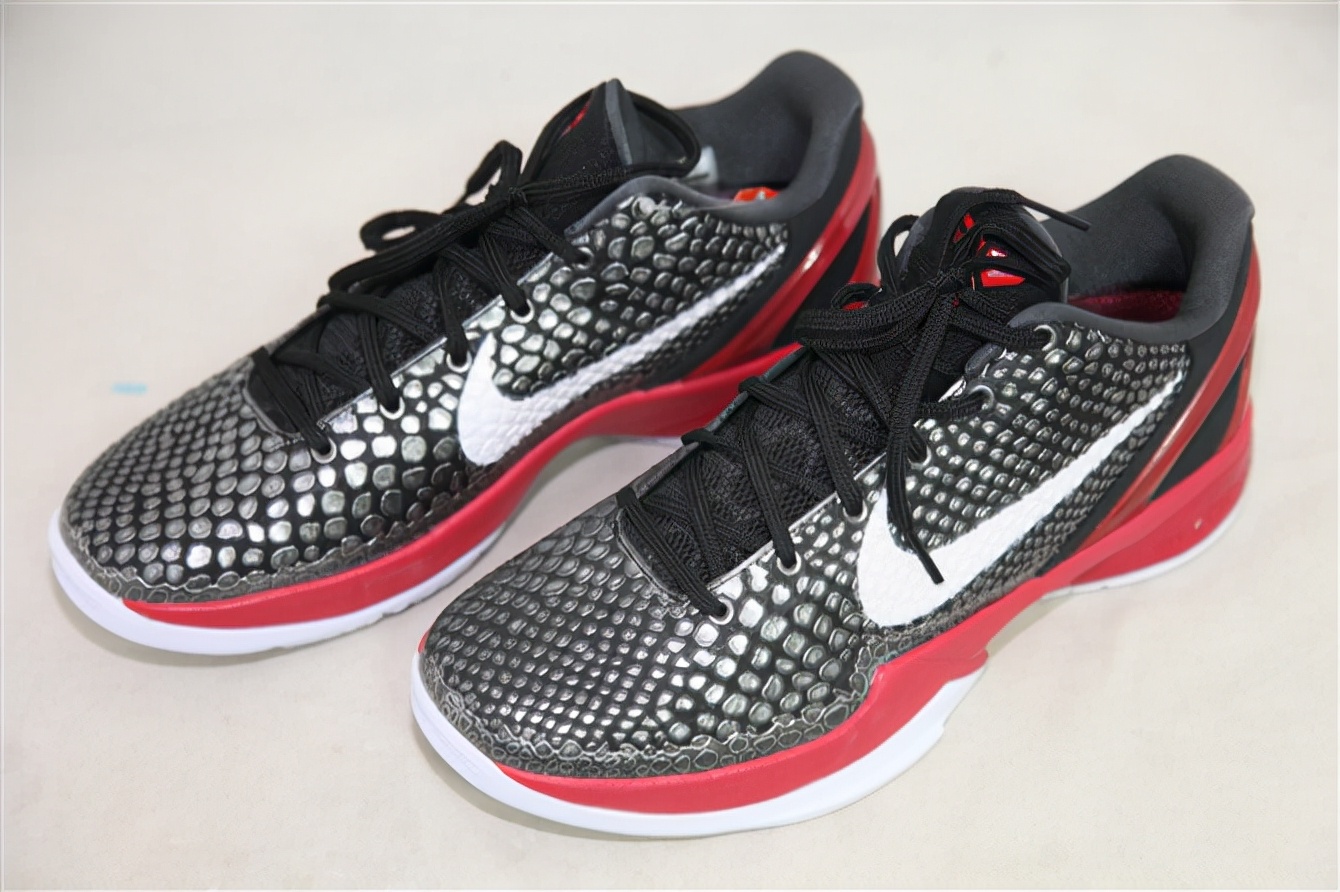 科比第六代战靴(老图新看|kobe 6元年实拍回顾(2011))