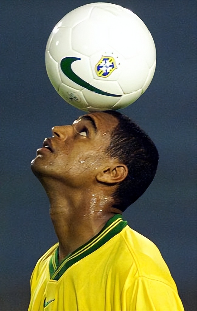 1998年世界杯球员回顾——巴西队19号德尼尔森