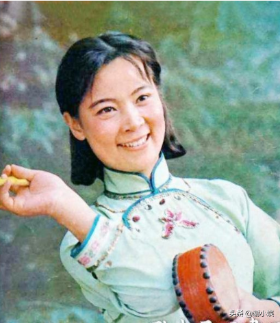 方青卓:结婚半年就离婚,二婚嫁救命恩人,坦言:不嫁他我可能就死了