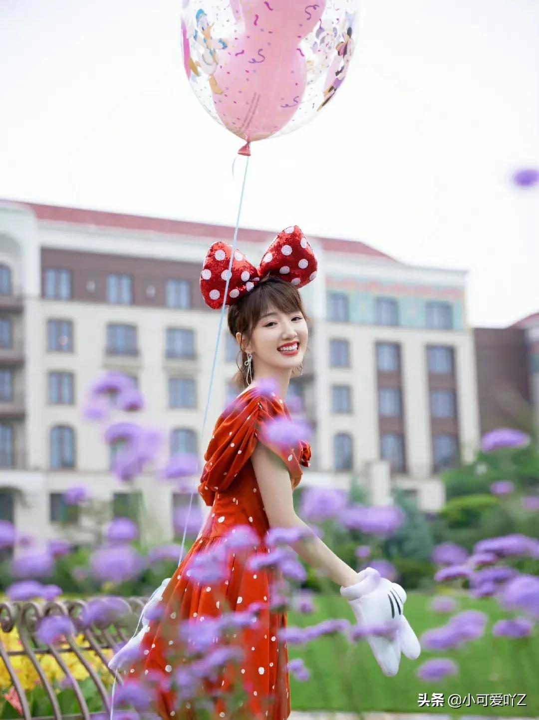 毛晓彤，可爱美丽的花仙子