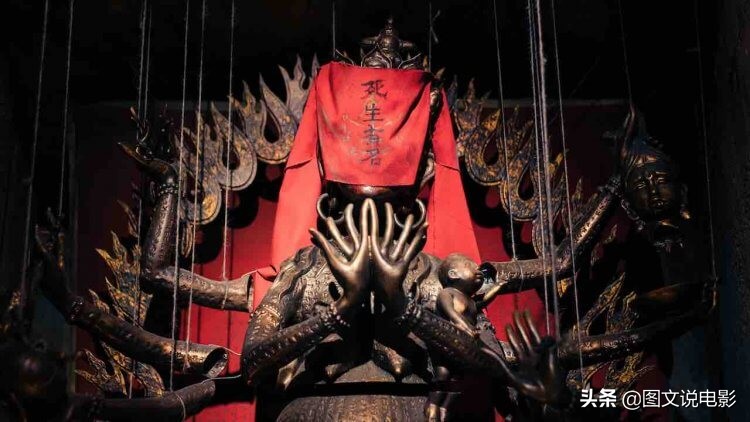 《咒》用你的双眼，亲身见识恐怖的深渊