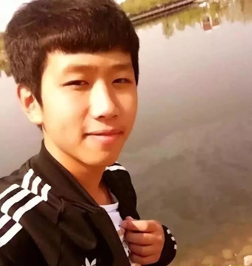 6位《变形计》少年现状：王境泽上综艺，高占喜考211，唯有他爆火