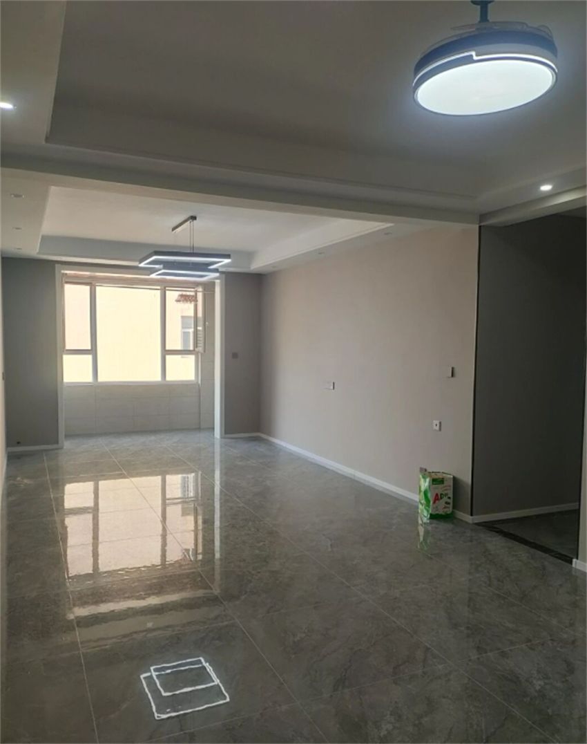 再装修地砖选择与铺贴指南