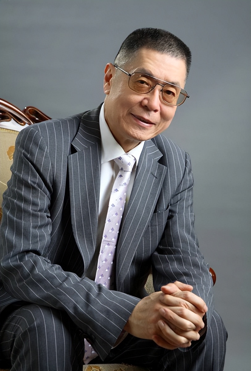 中国著名钢琴家(中国著名钢琴家刘诗昆)