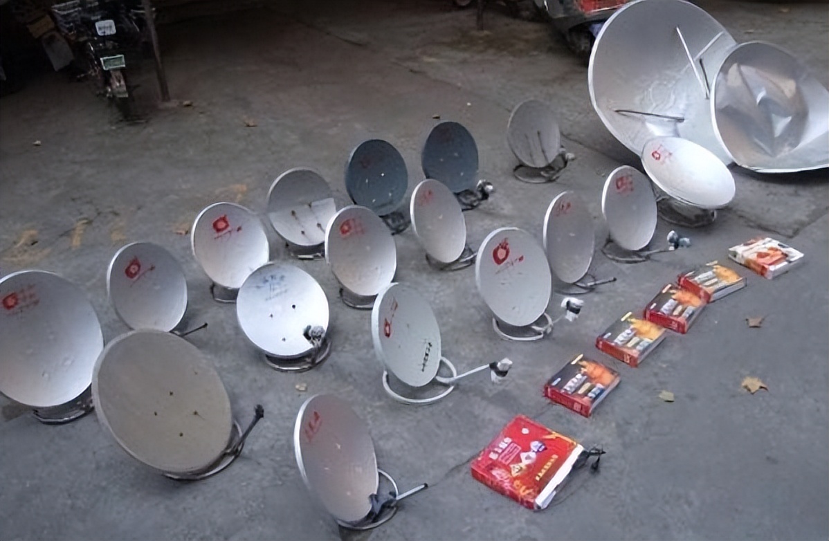 无锅电视接收机 万能电视天线接收器-泛经验