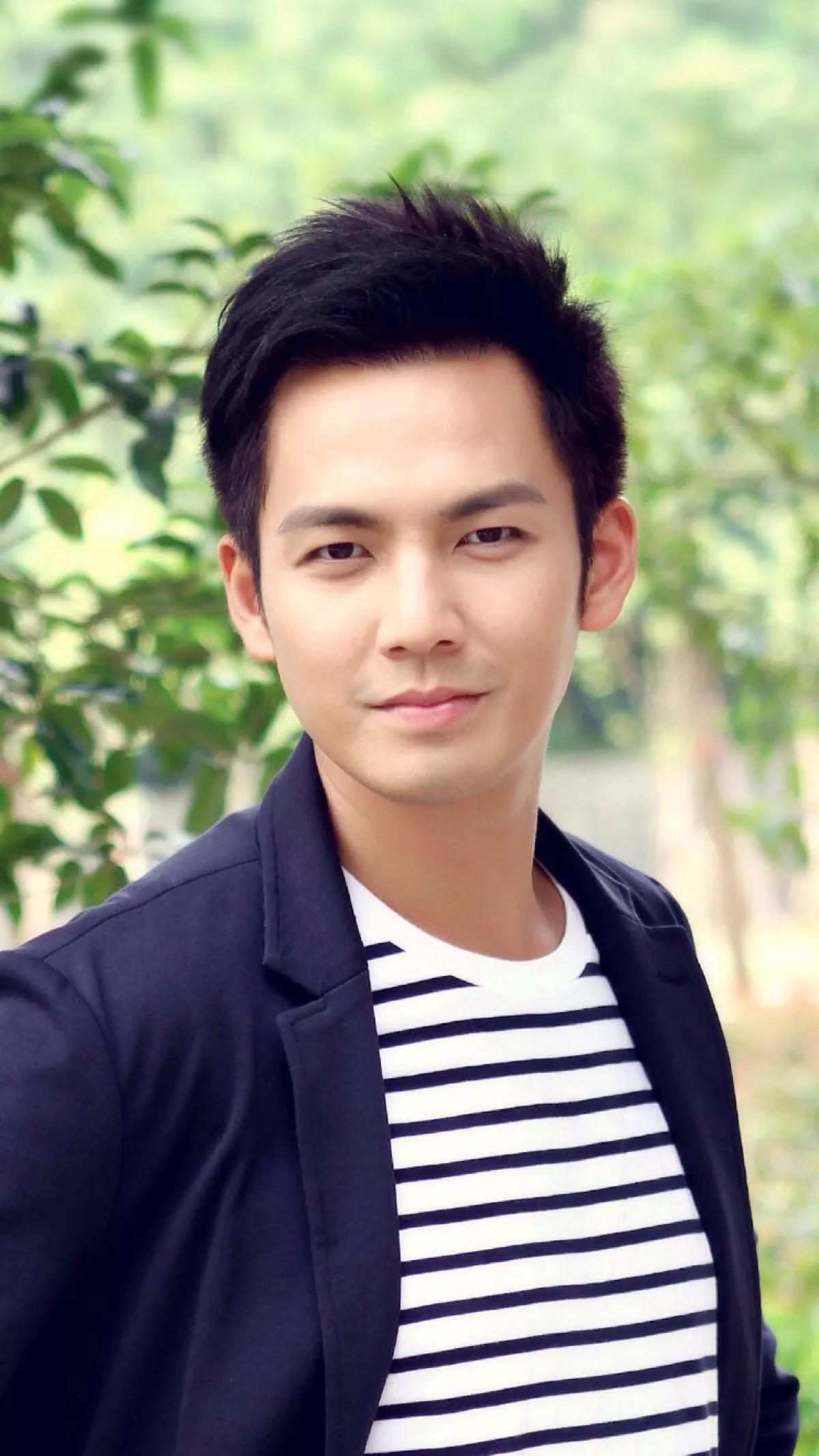 中国最帅的男明星 公认最帅的4位男星-文化号