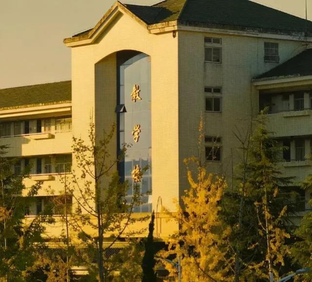 整体不强！2022安徽高校校友会排名出炉！科大、合院和安科抢眼