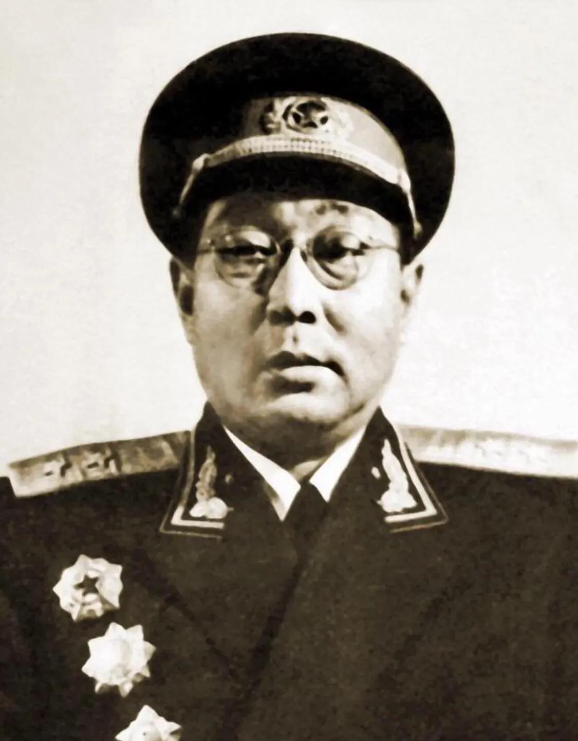 刘转连(1912年—1992年),湖南茶陵人.