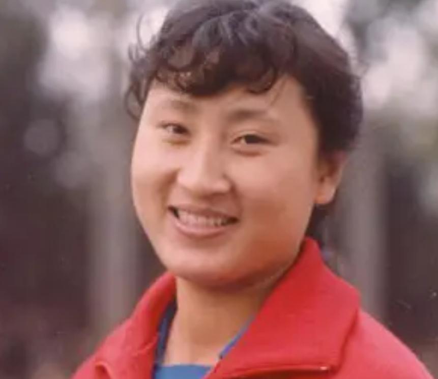 当年与郎平齐名的女排元老：孙晋芳转战网球，杨锡兰在瑞士当保安