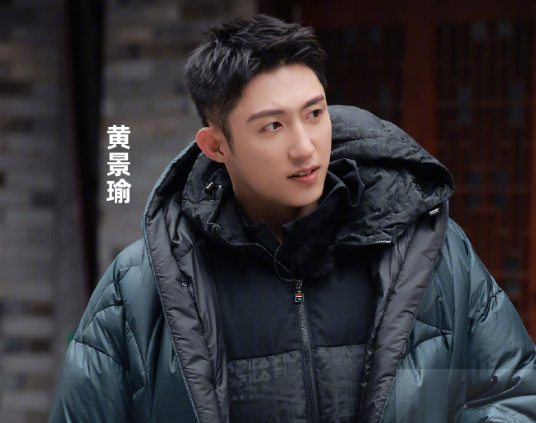 极限挑战第八季免费观看不卡(极限挑战：面对贾乃亮诱惑，龚俊、黄景瑜不为所动，骑完八公里)