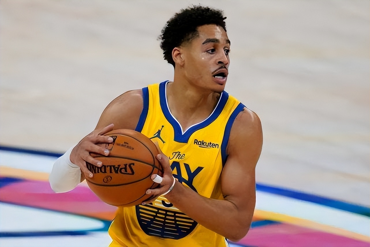 5亿!勇士队续约普尔值吗?三因素或成隐患,科尔也很无奈)