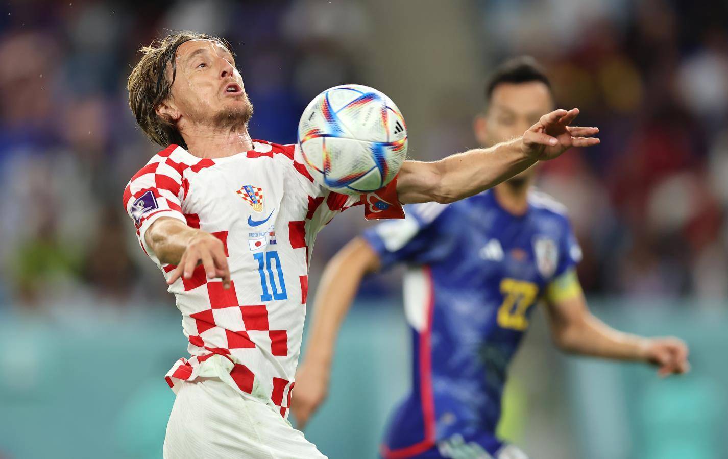 世界杯第一场加时赛，克罗地亚靠点球4：2胜日本，晋级8强