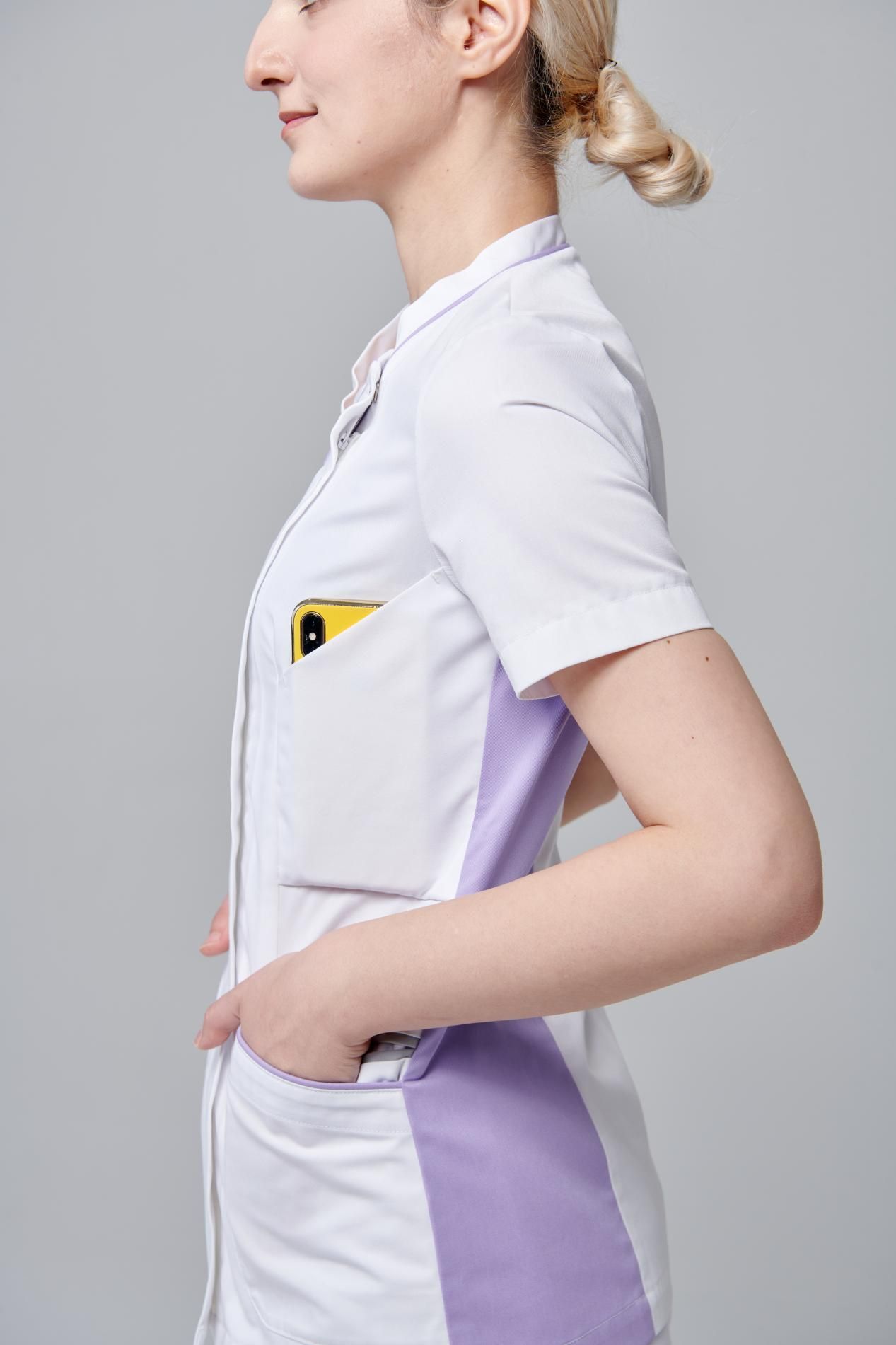 护士帽上三条杠是什么职务(护士帽上三条杠是什么职位) - oto联盟