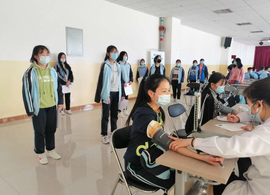 高考体检要裸检吗（高考体检需要）