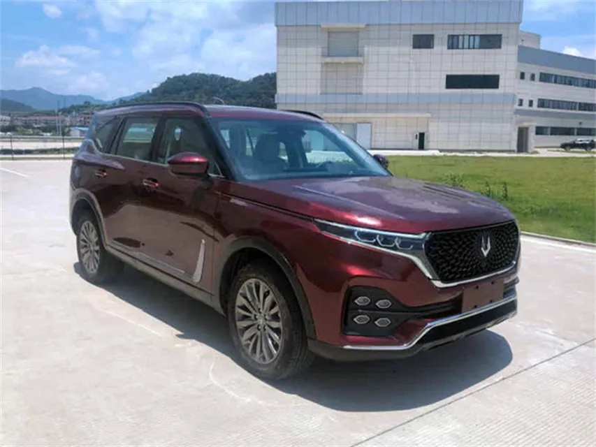 车300:三菱发动机用了十几年,月销量仅226台,换新标能逆袭吗?