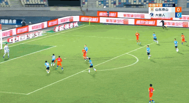 CCTV5直播广州城VS大连人！谢晖锁定黑又硬 拿3分需解决最后20分钟