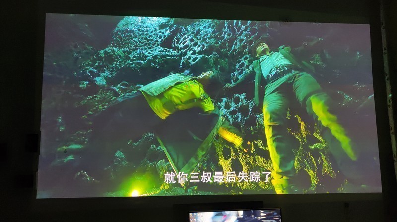 打造专属影院：极米轻薄旗舰Z6X Pro测评体验